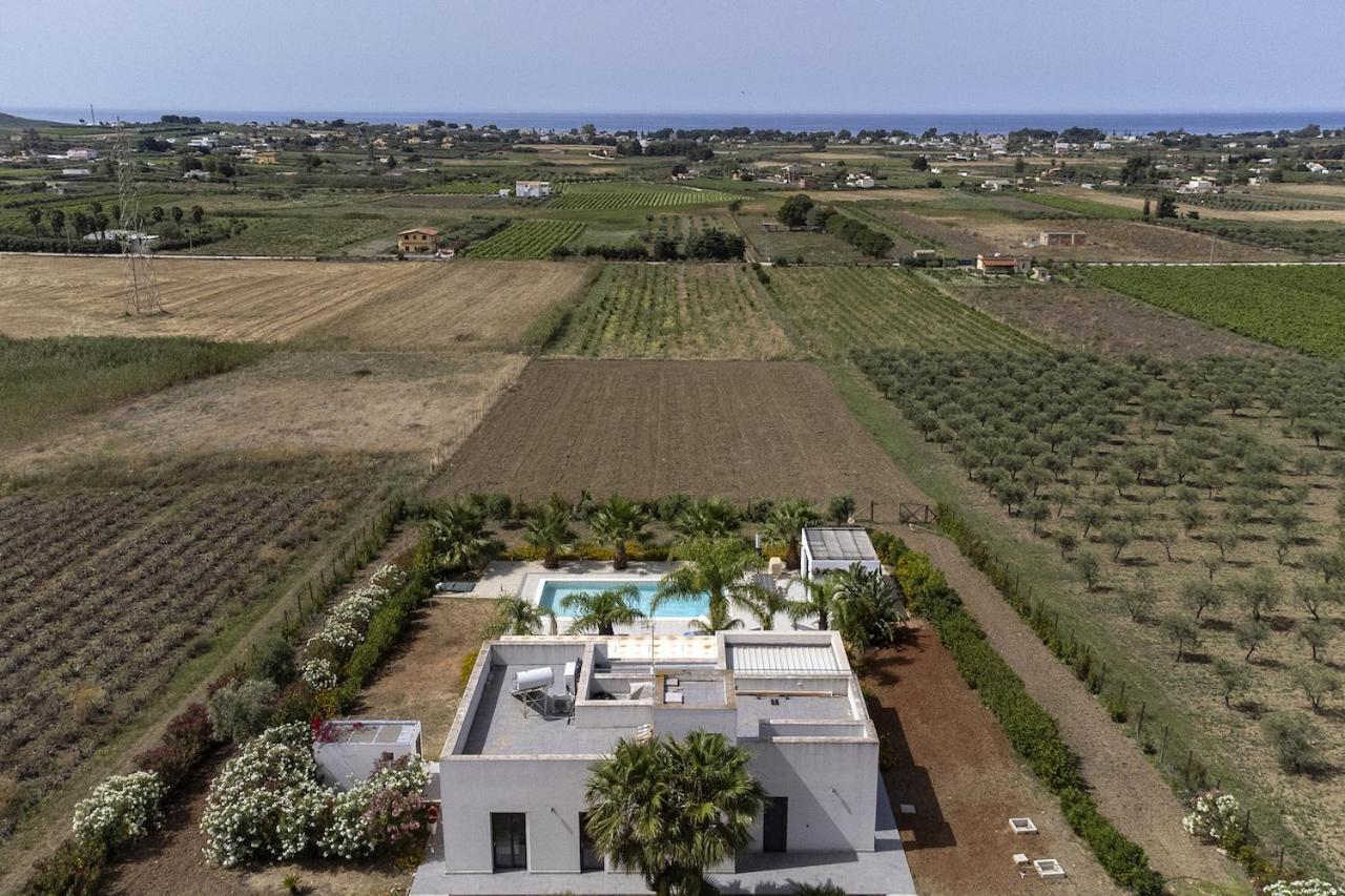 فيلا Bellavista مينفي المظهر الخارجي الصورة