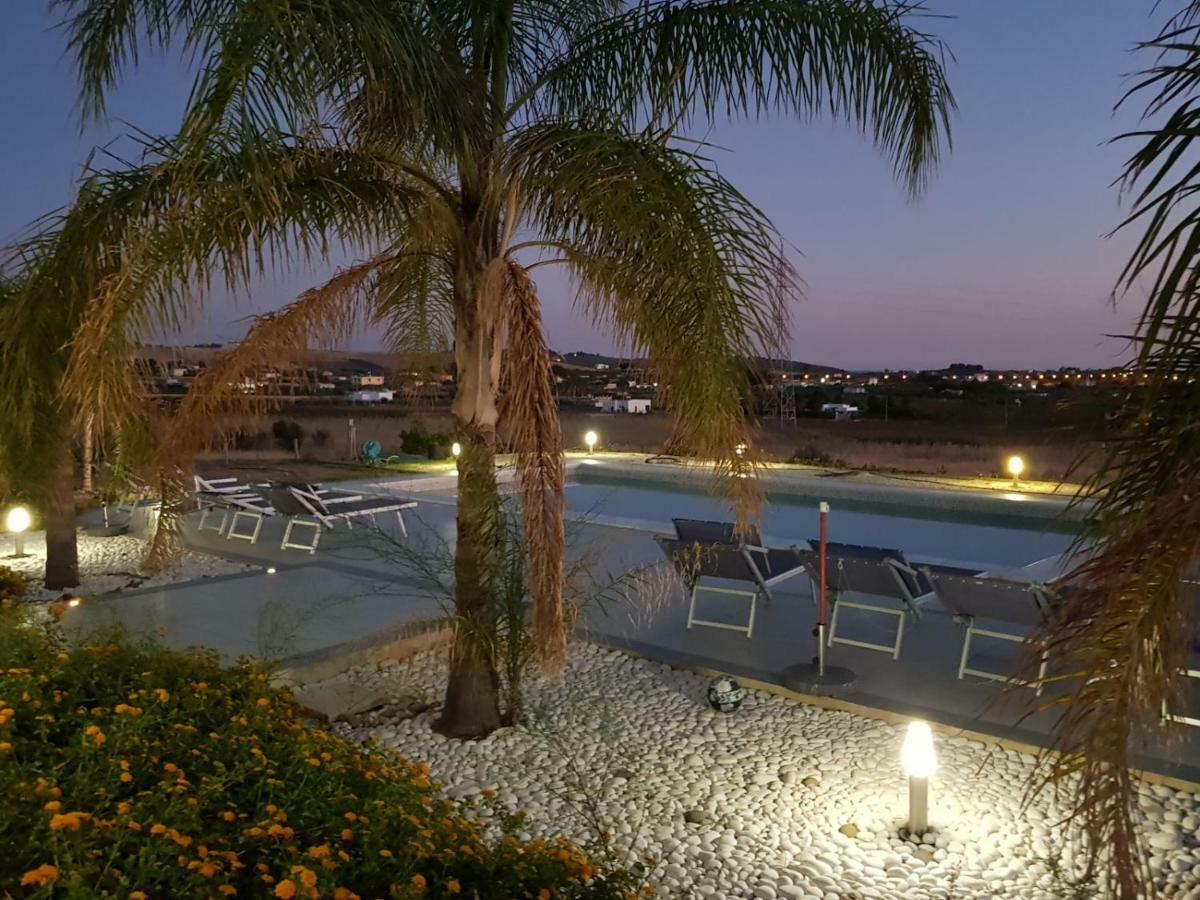 فيلا Bellavista مينفي المظهر الخارجي الصورة